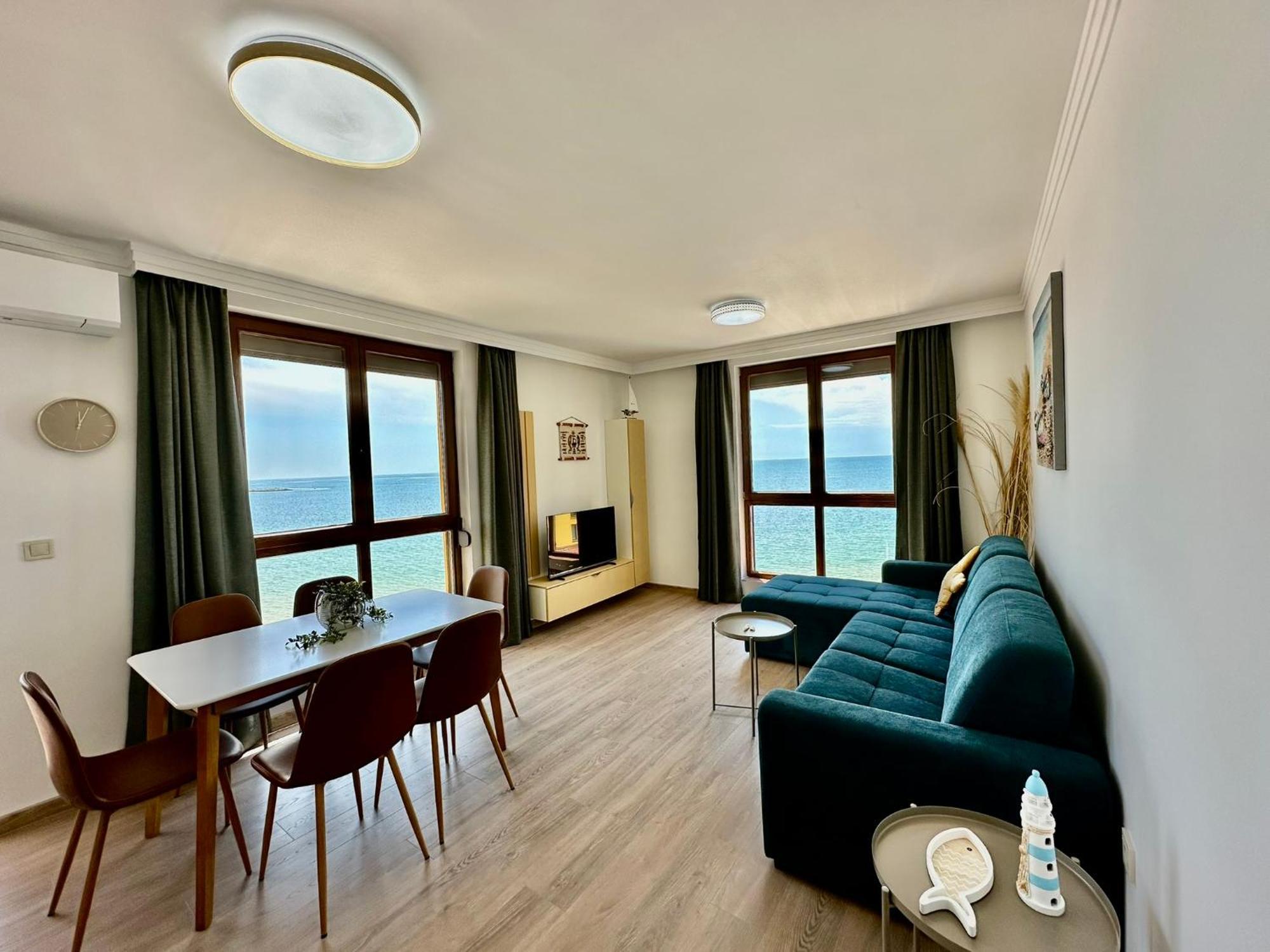 Apartment Complex Mirage Of Nessebar Bagian luar foto